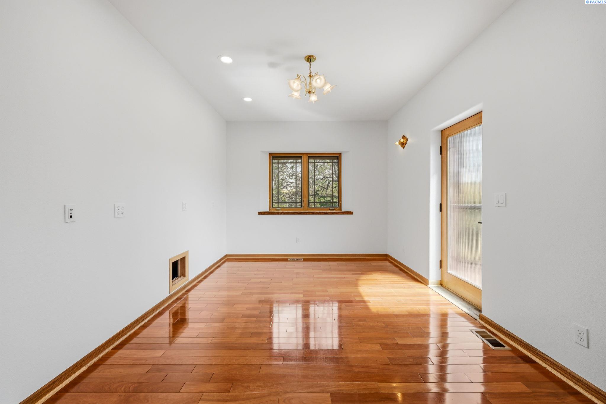 651 Klemgard Road