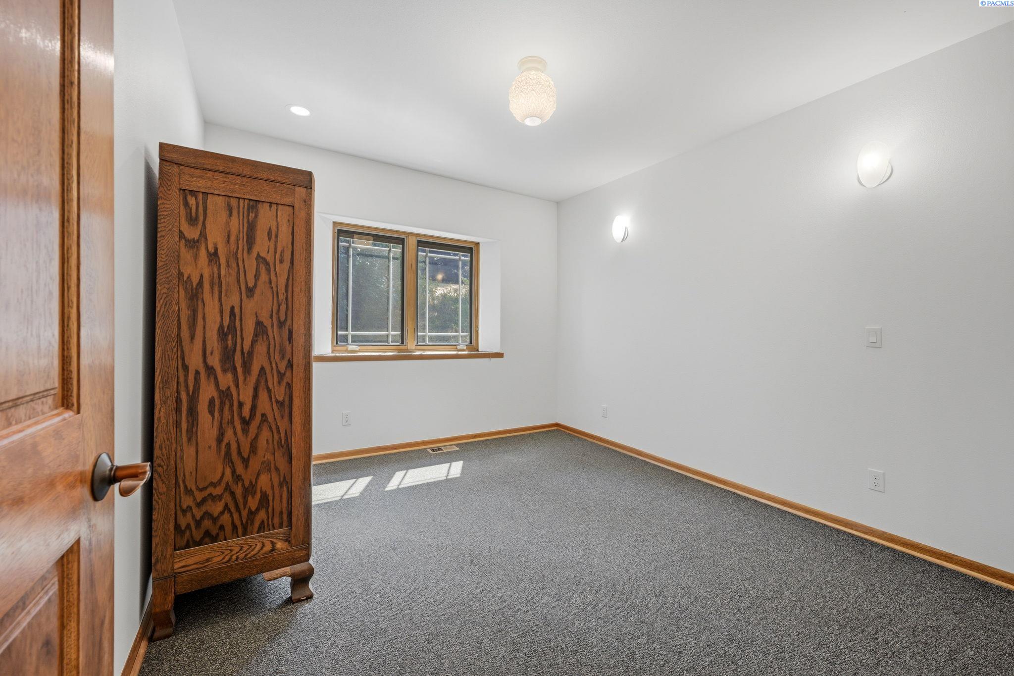 651 Klemgard Road