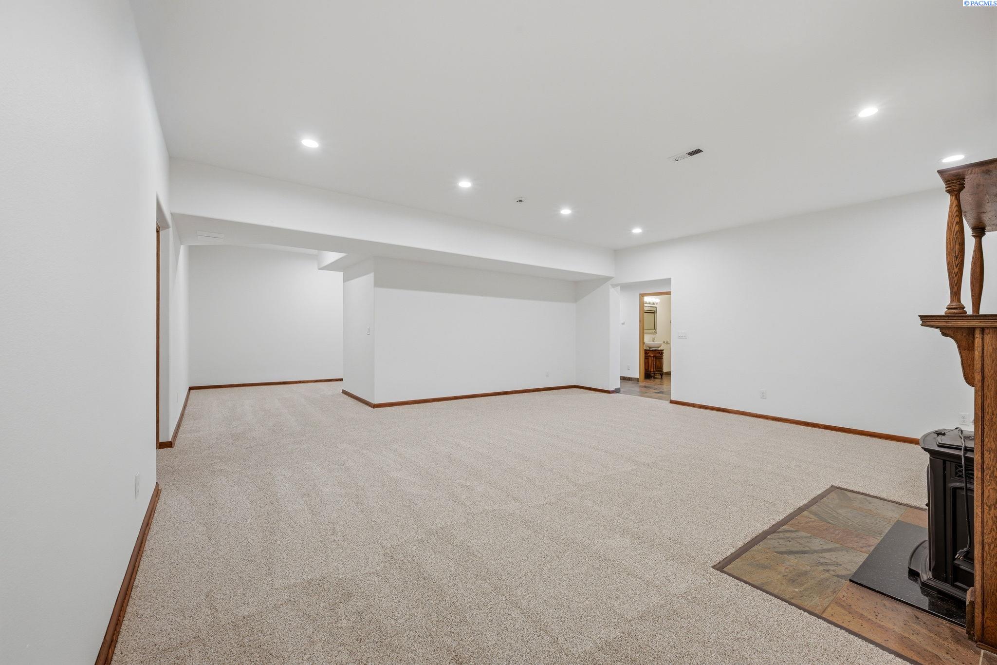 651 Klemgard Road