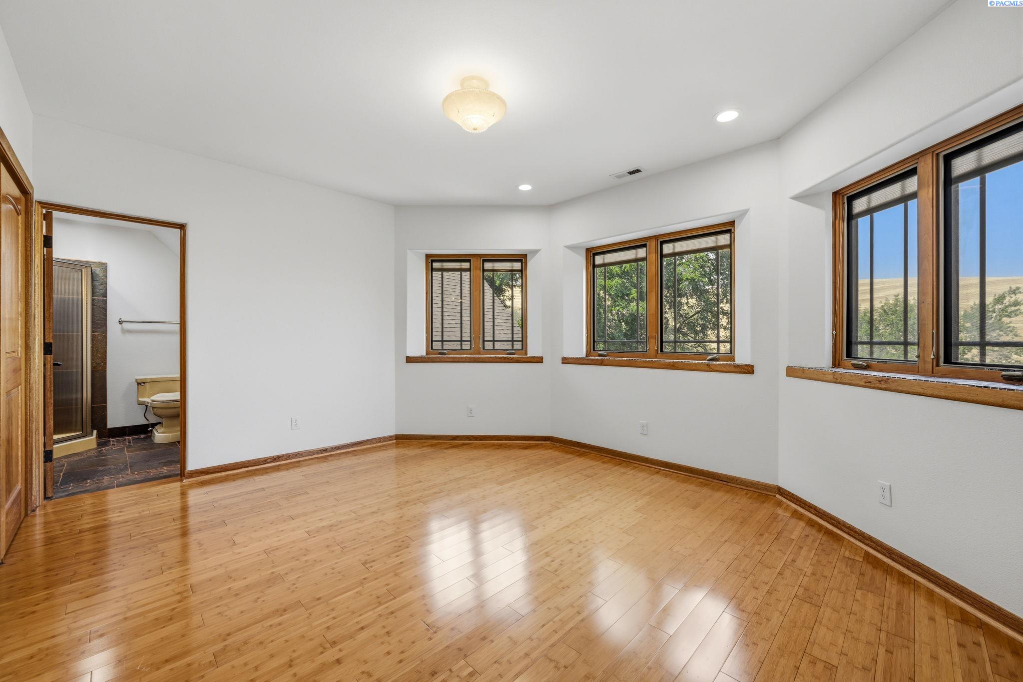651 Klemgard Road