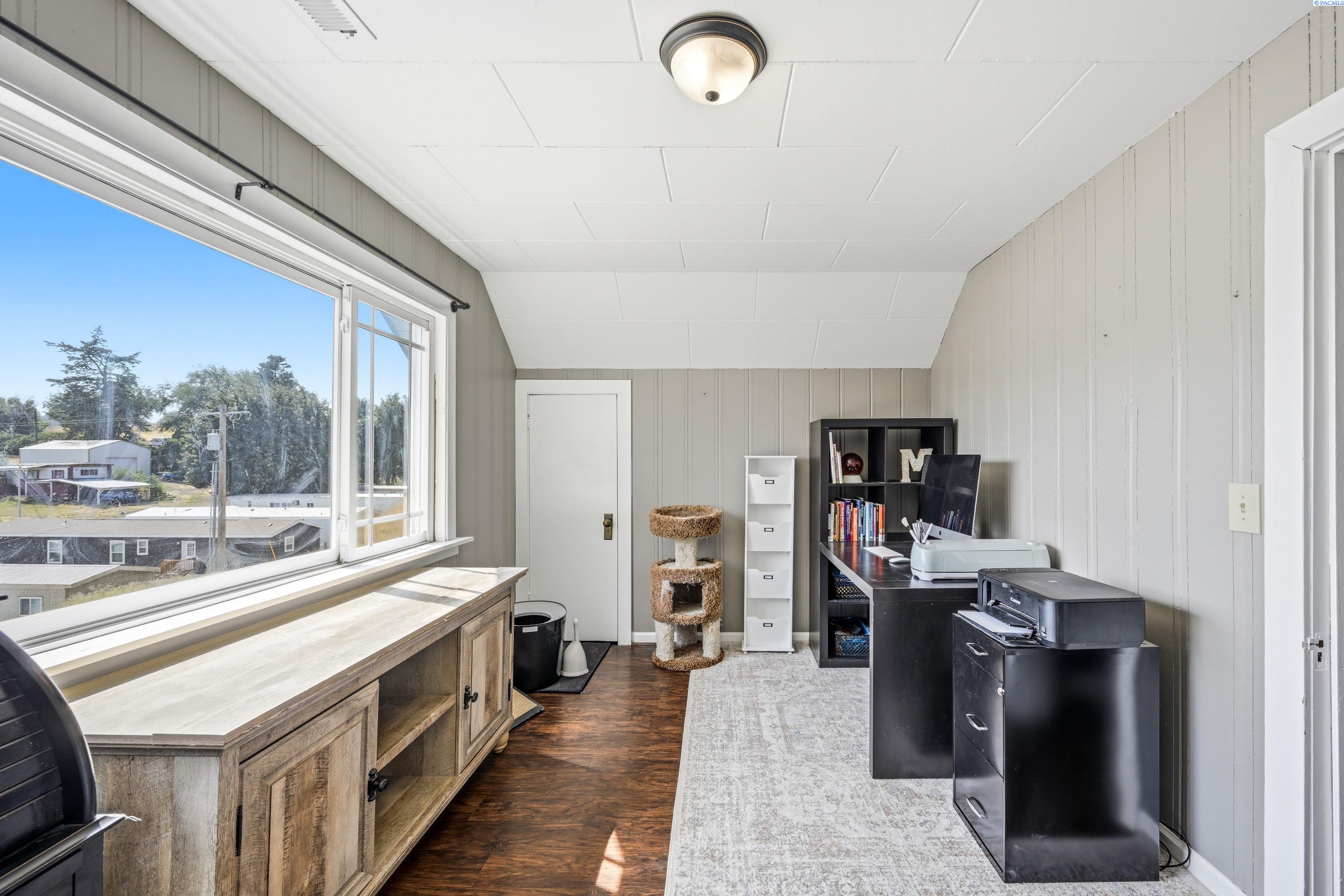 804 S Hillcrest Dr.