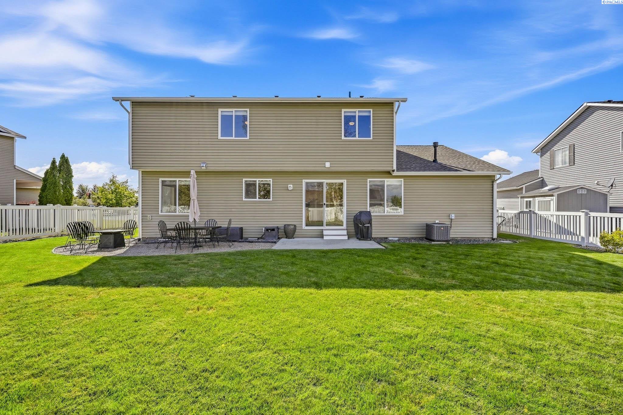 2340 NW Robert St