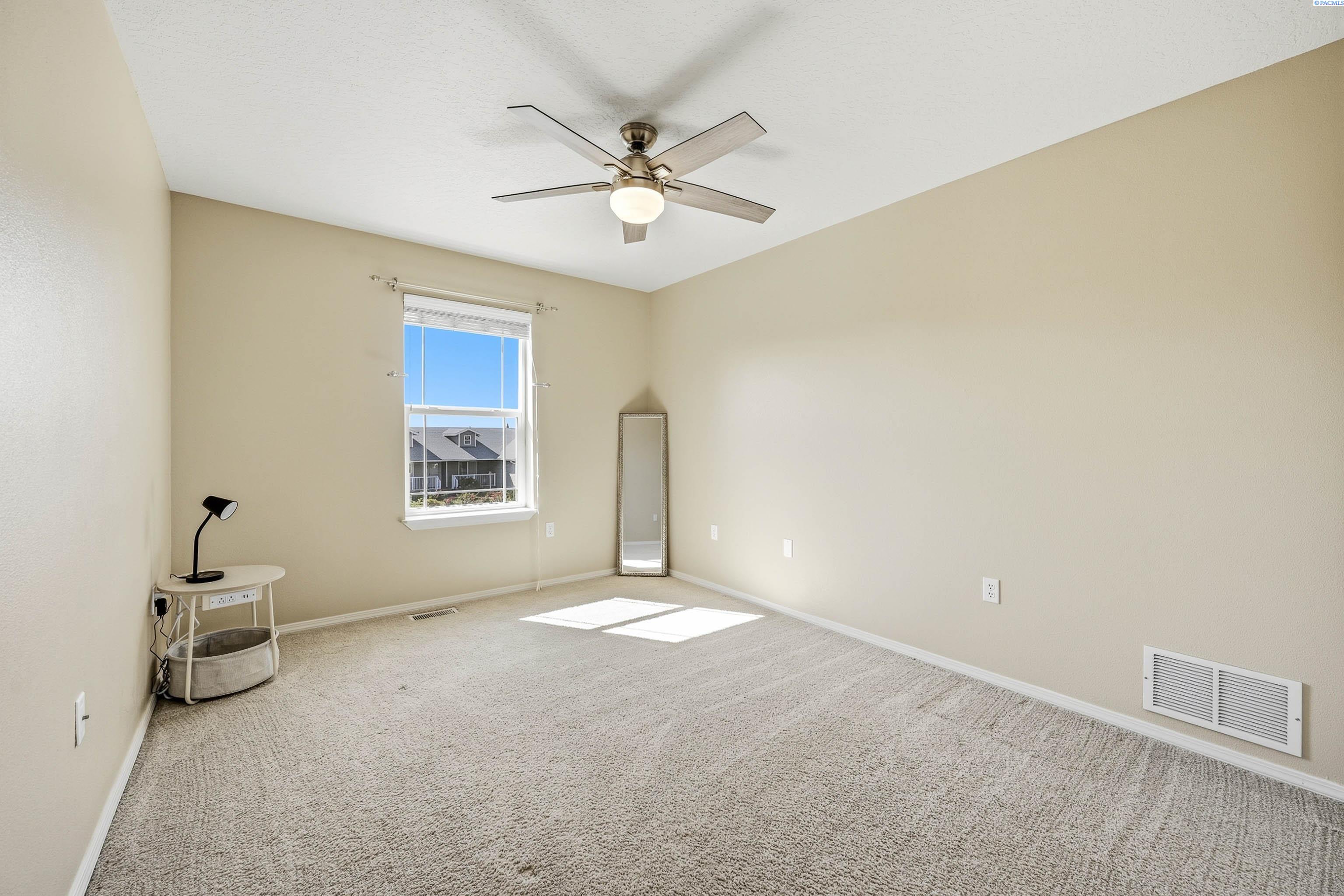 2340 NW Robert St