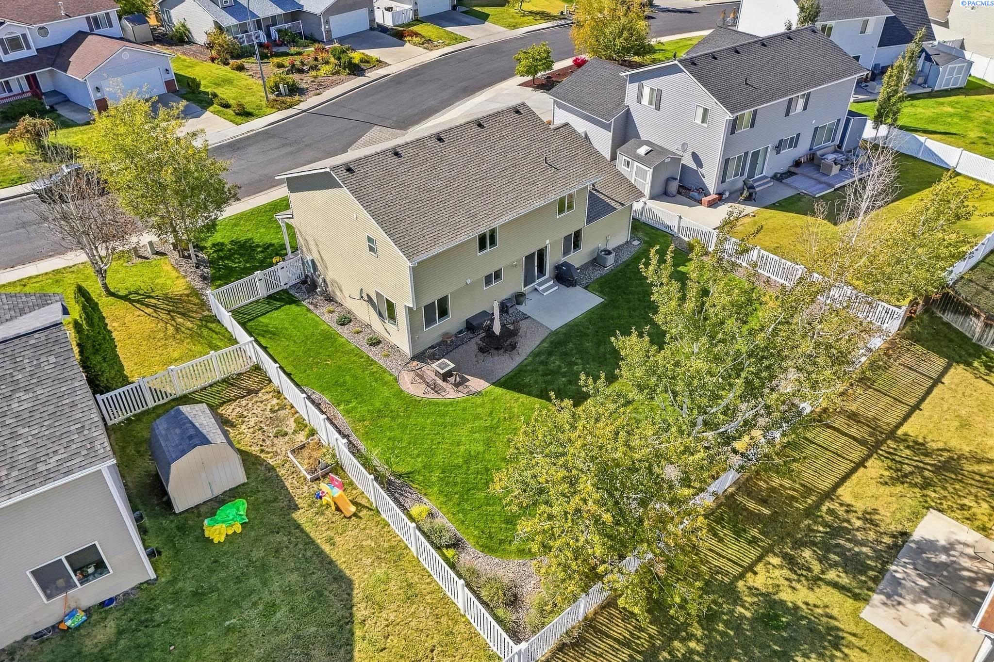 2340 NW Robert St