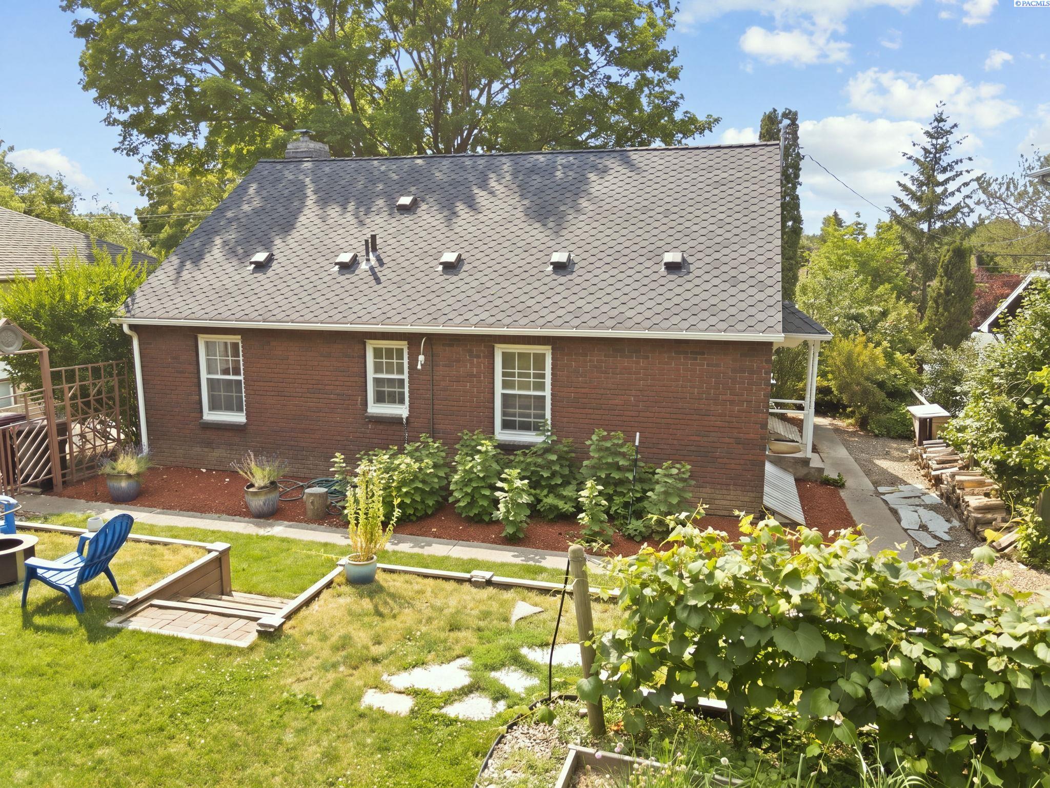 620 SE High Street