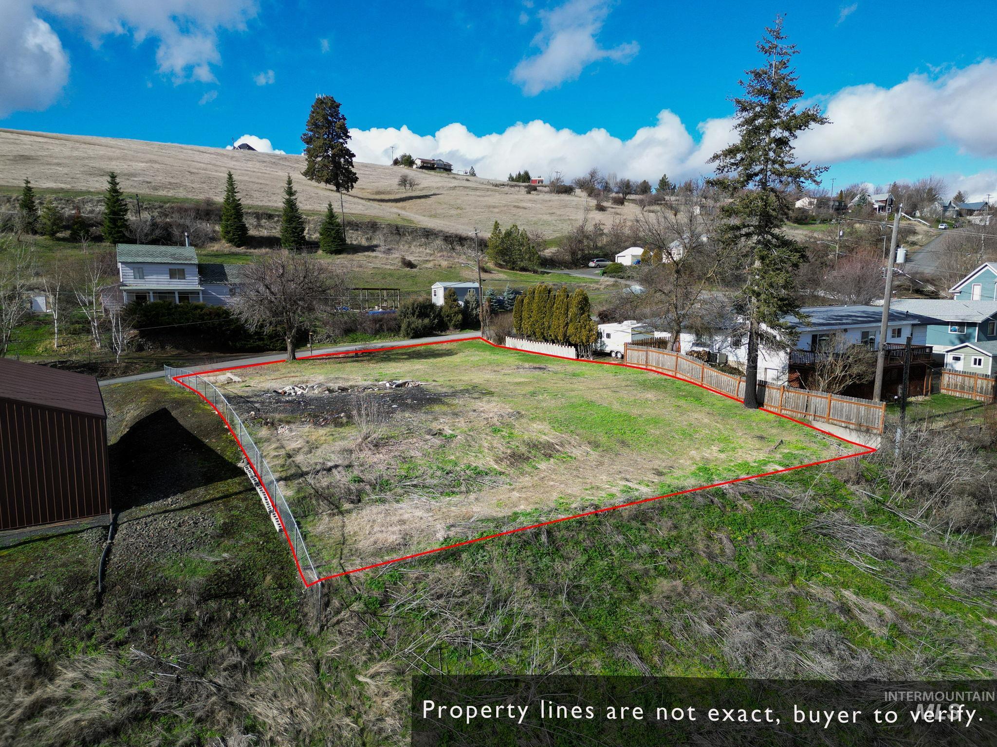 211 S Cromwell Street