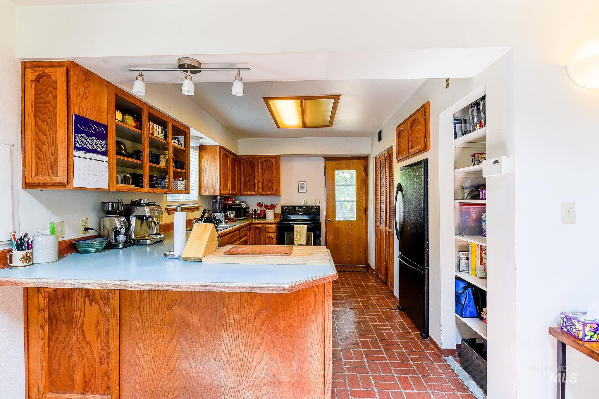 125 S Mountain View Rd