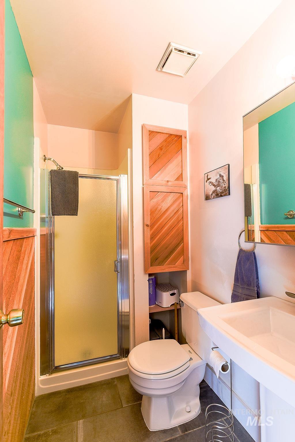 125 S Mountain View Rd