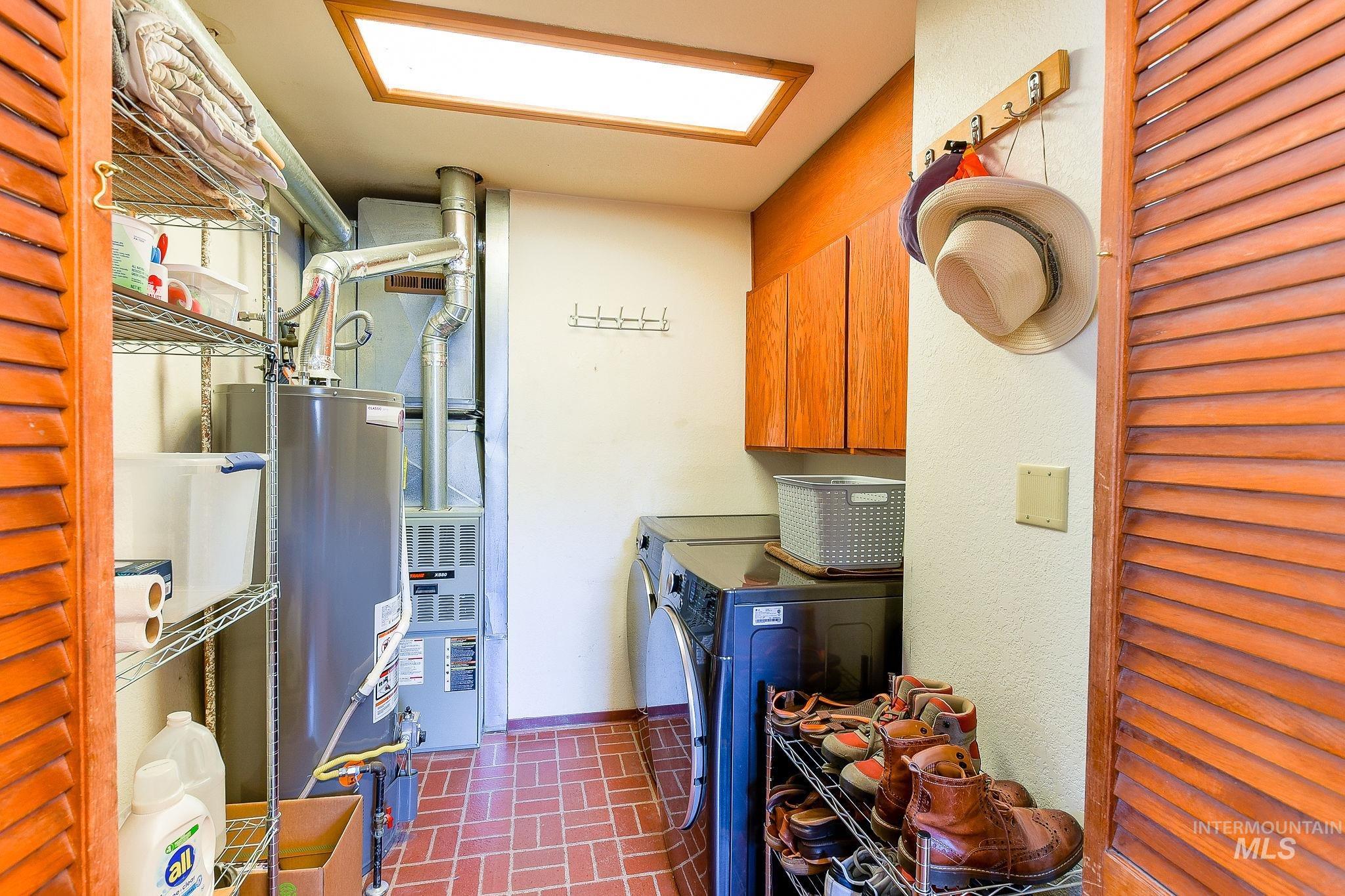 125 S Mountain View Rd