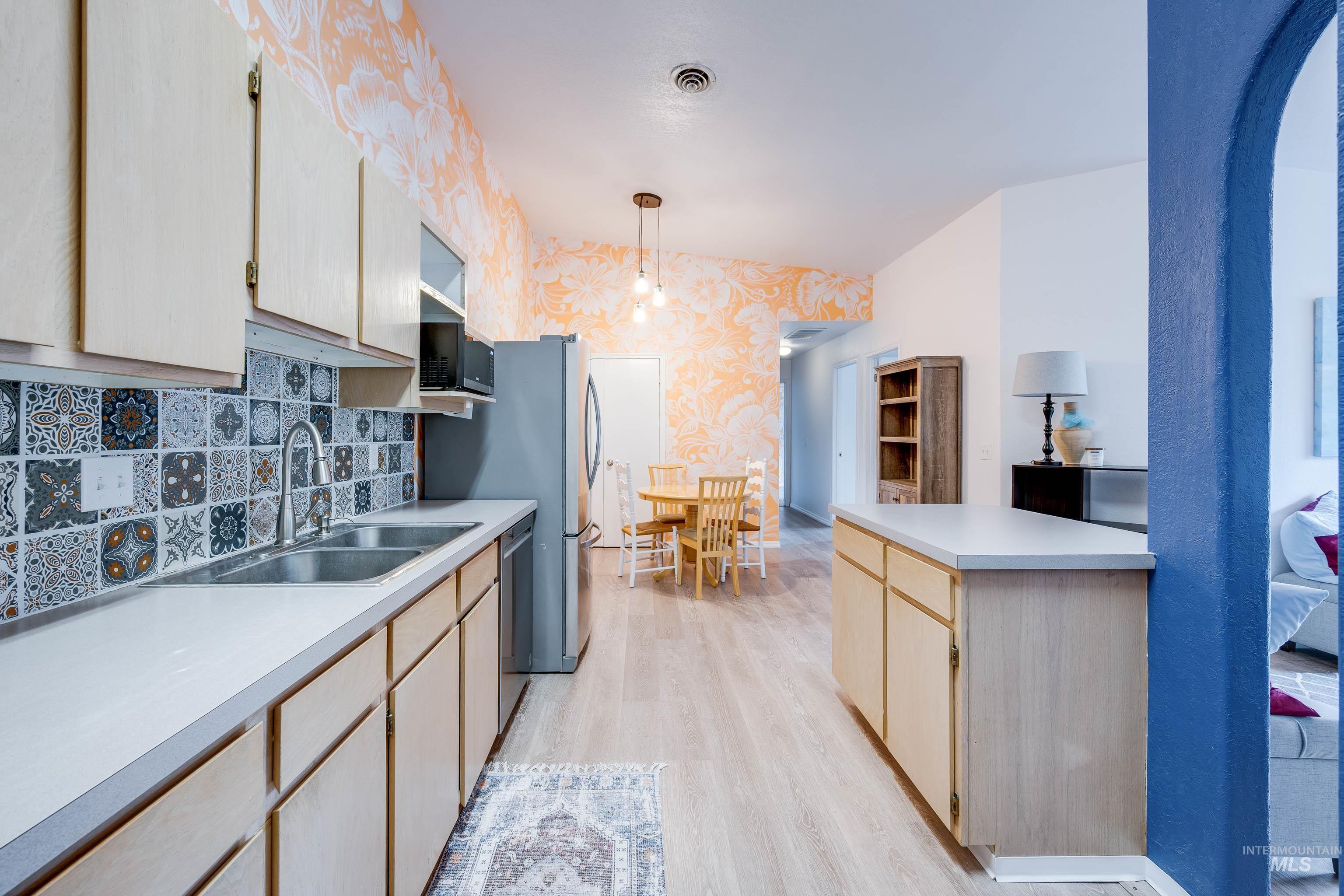 1493 Northwood Drive #203