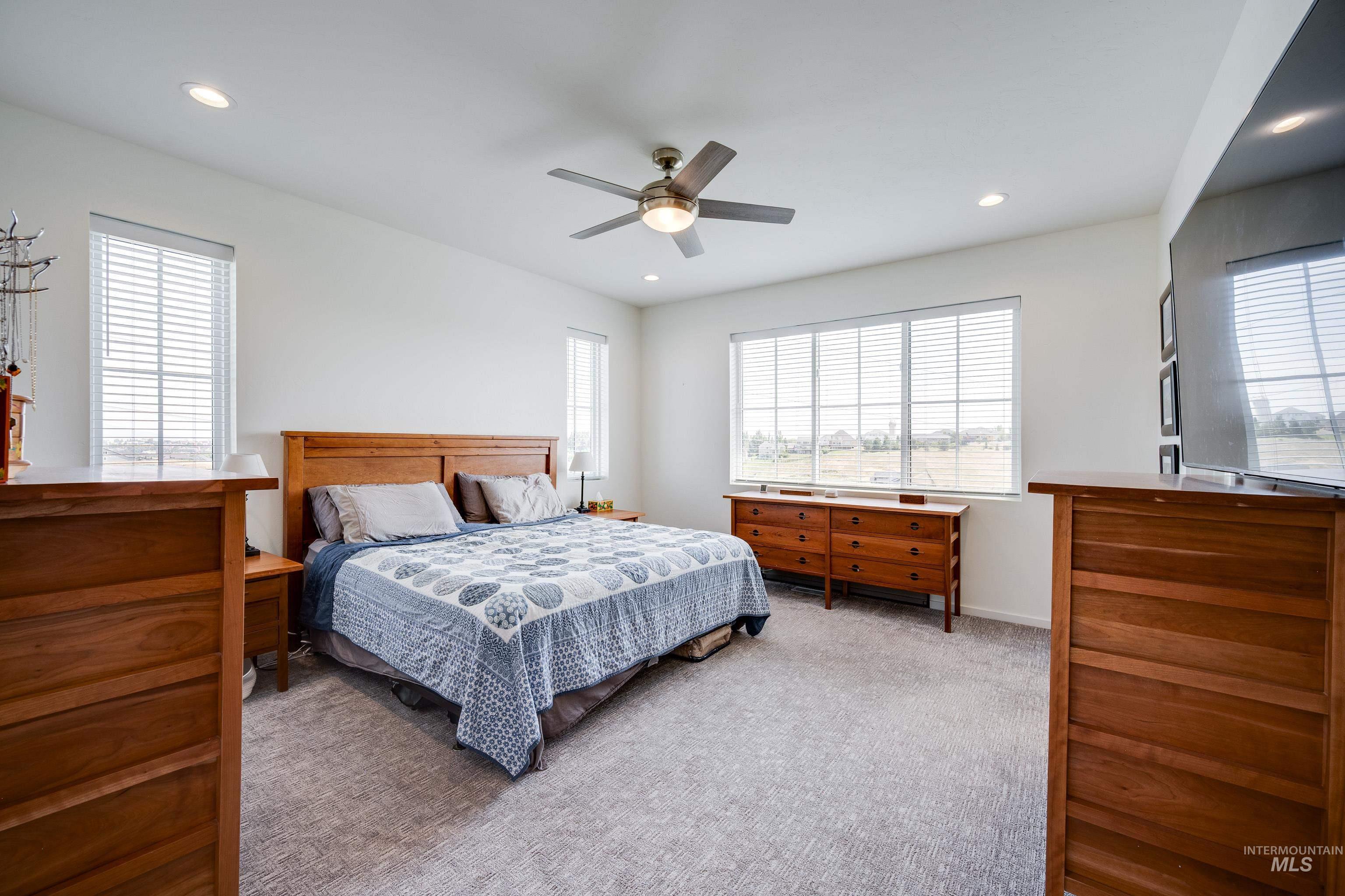 1325 SW Panorama Drive