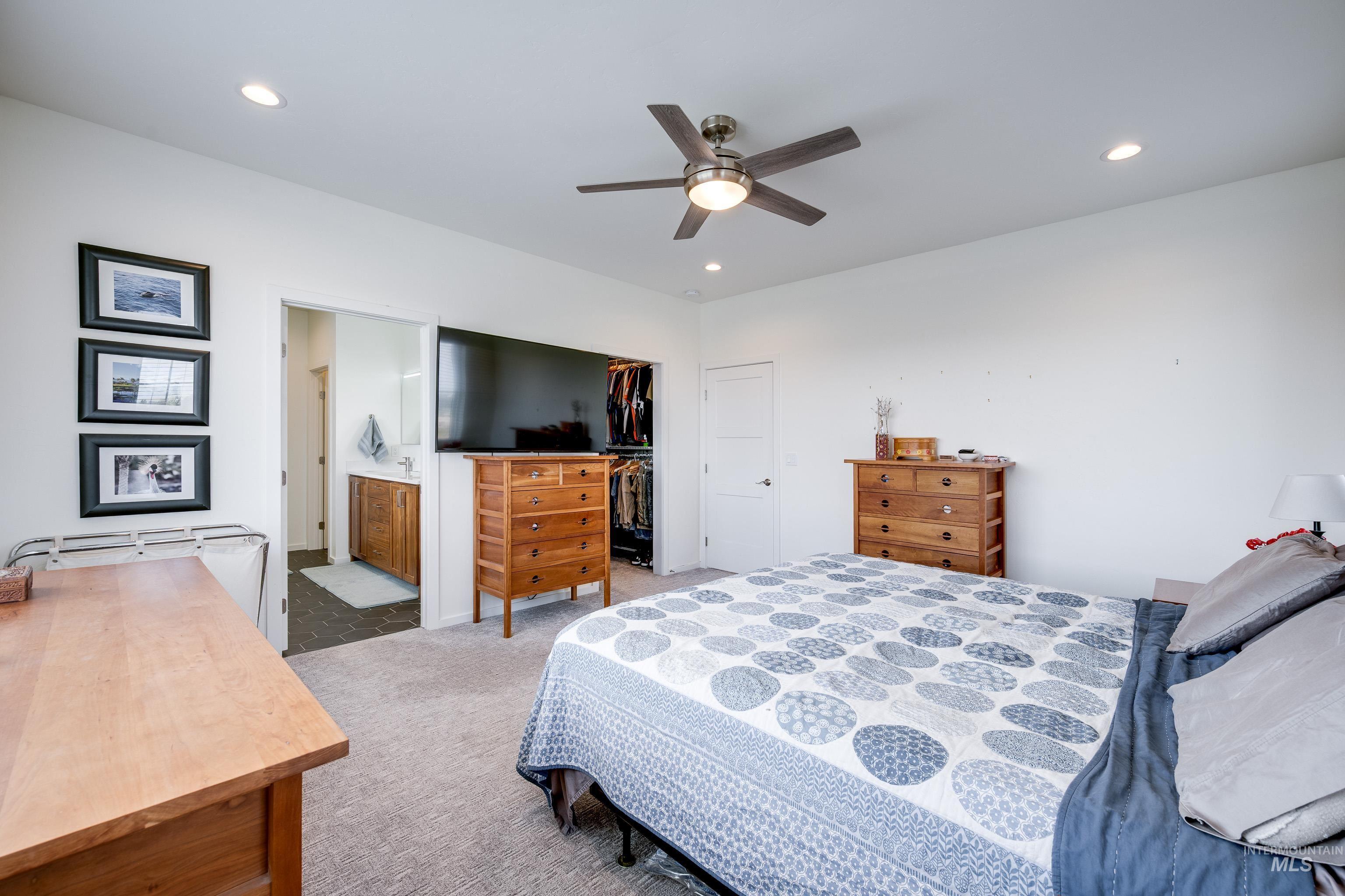 1325 SW Panorama Drive