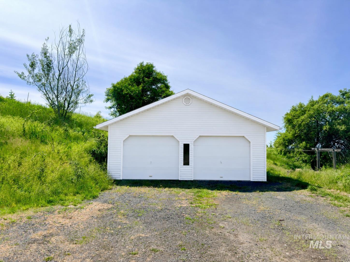 1165 Paradise Ridge Road