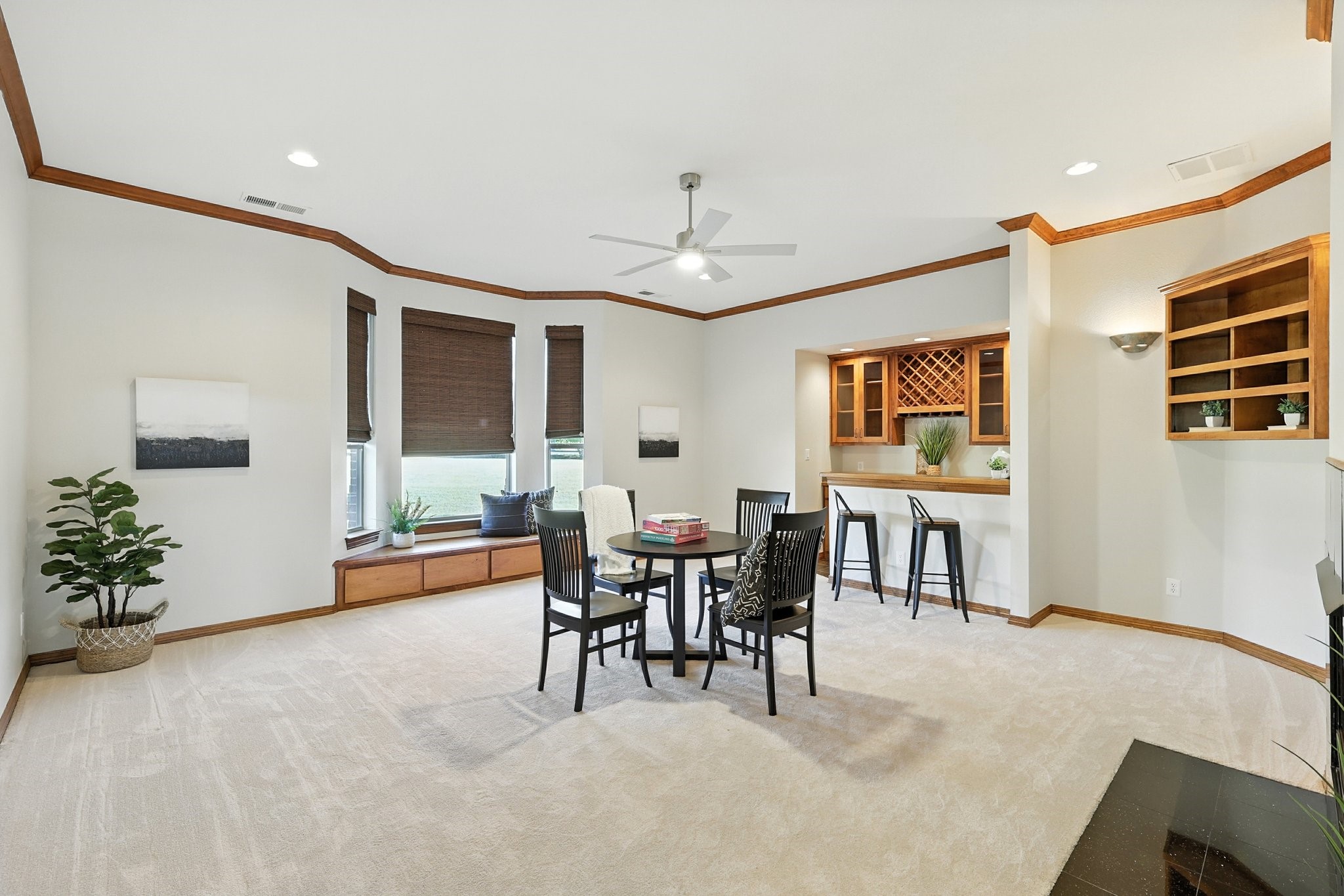 1150 Crepe Myrtle Lane