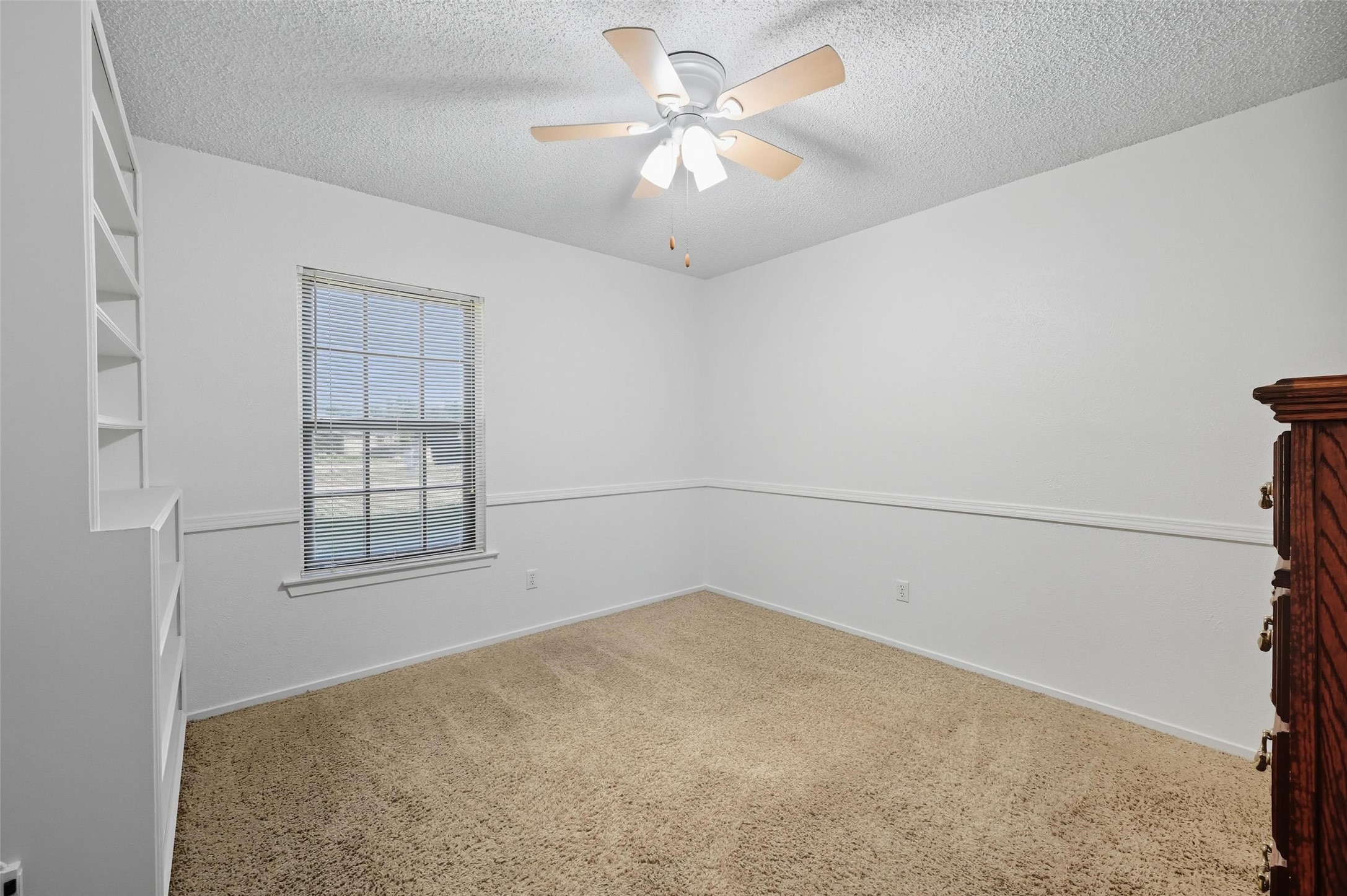 1823 Chestnut Court