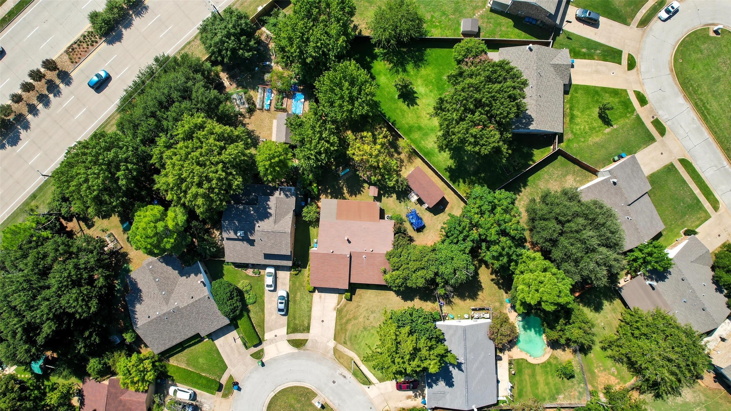 1823 Chestnut Court