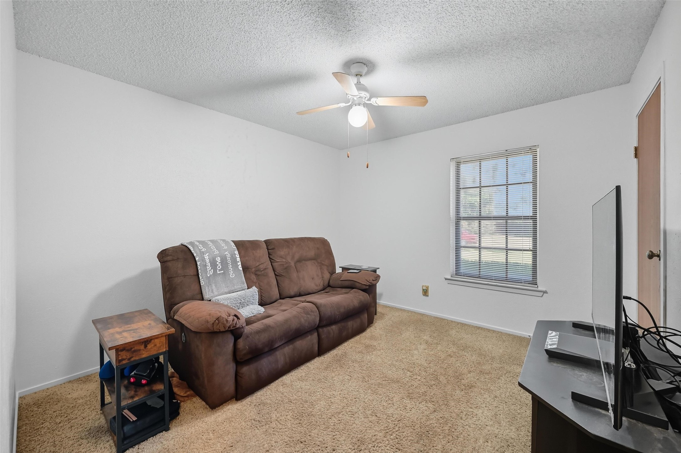 1823 Chestnut Court