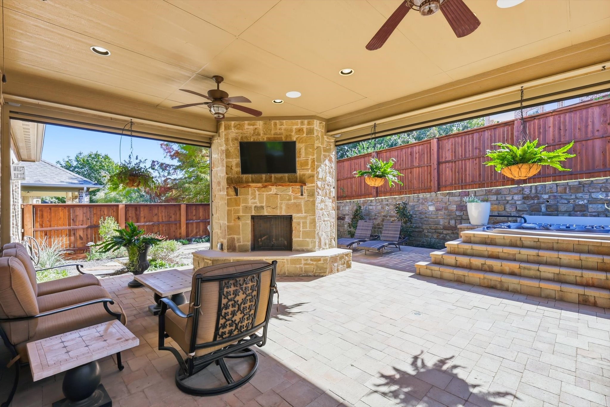 708 Petunia Drive
