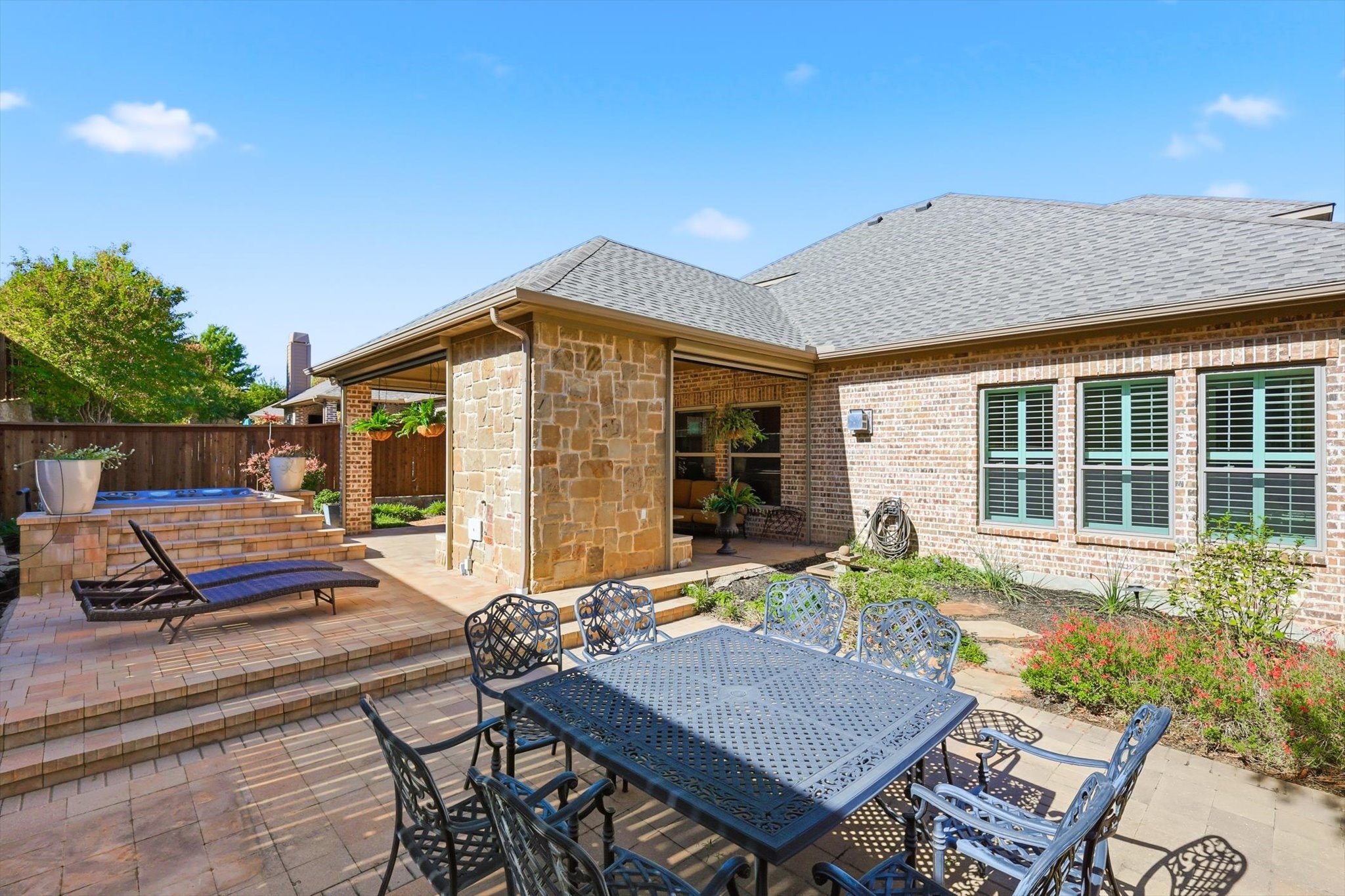 708 Petunia Drive