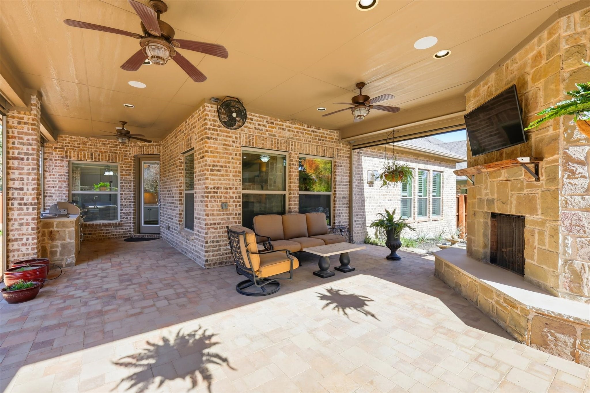 708 Petunia Drive