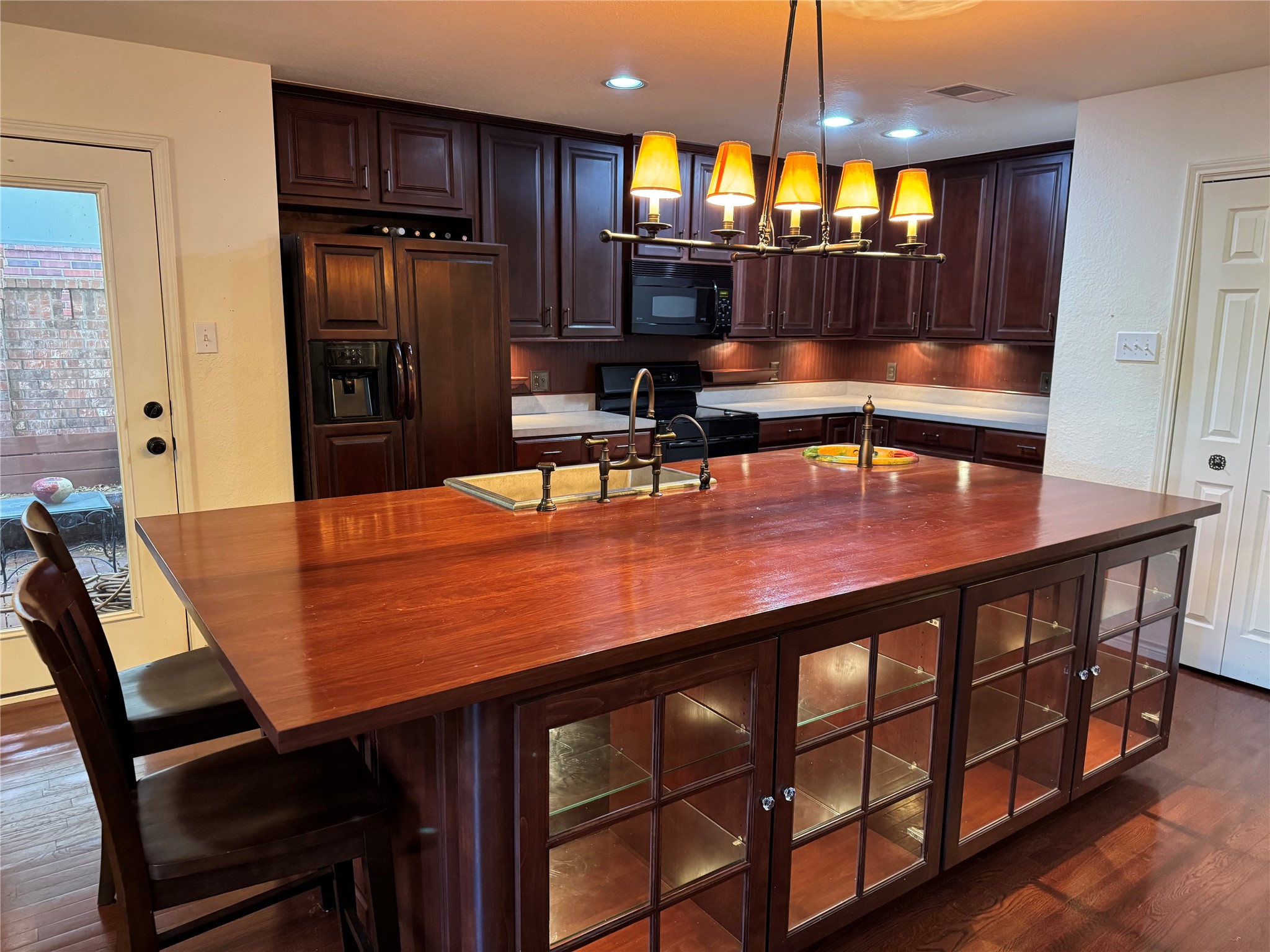 7305 Mira Vista Drive