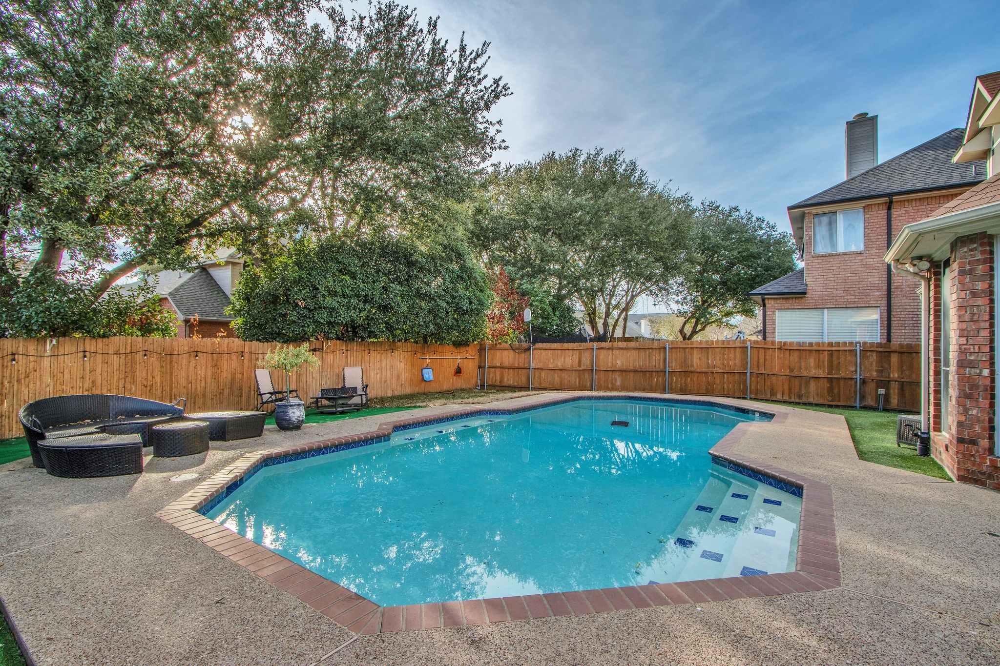 1709 Meyerwood Lane S
