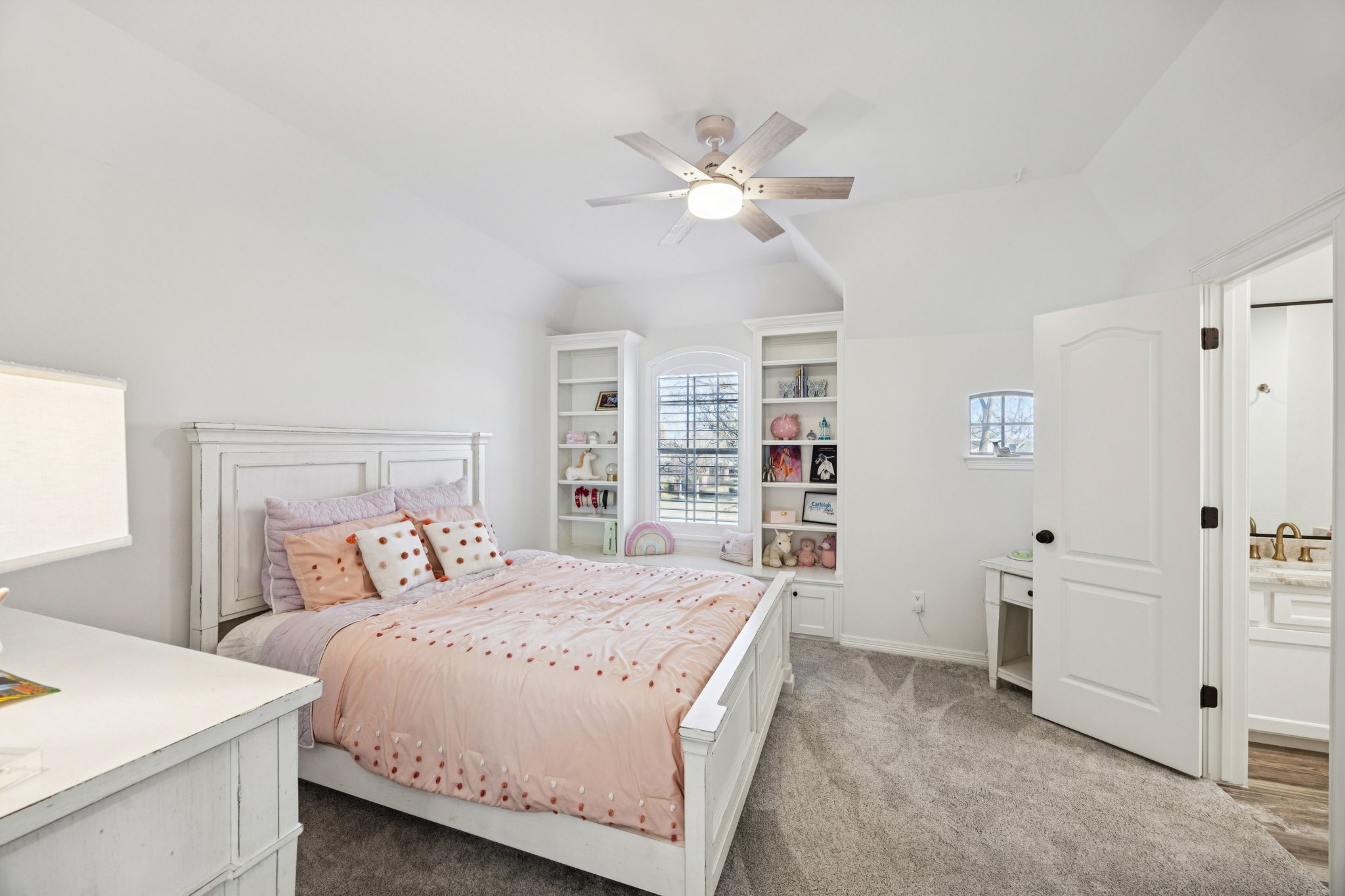 4500 Mahogany Lane