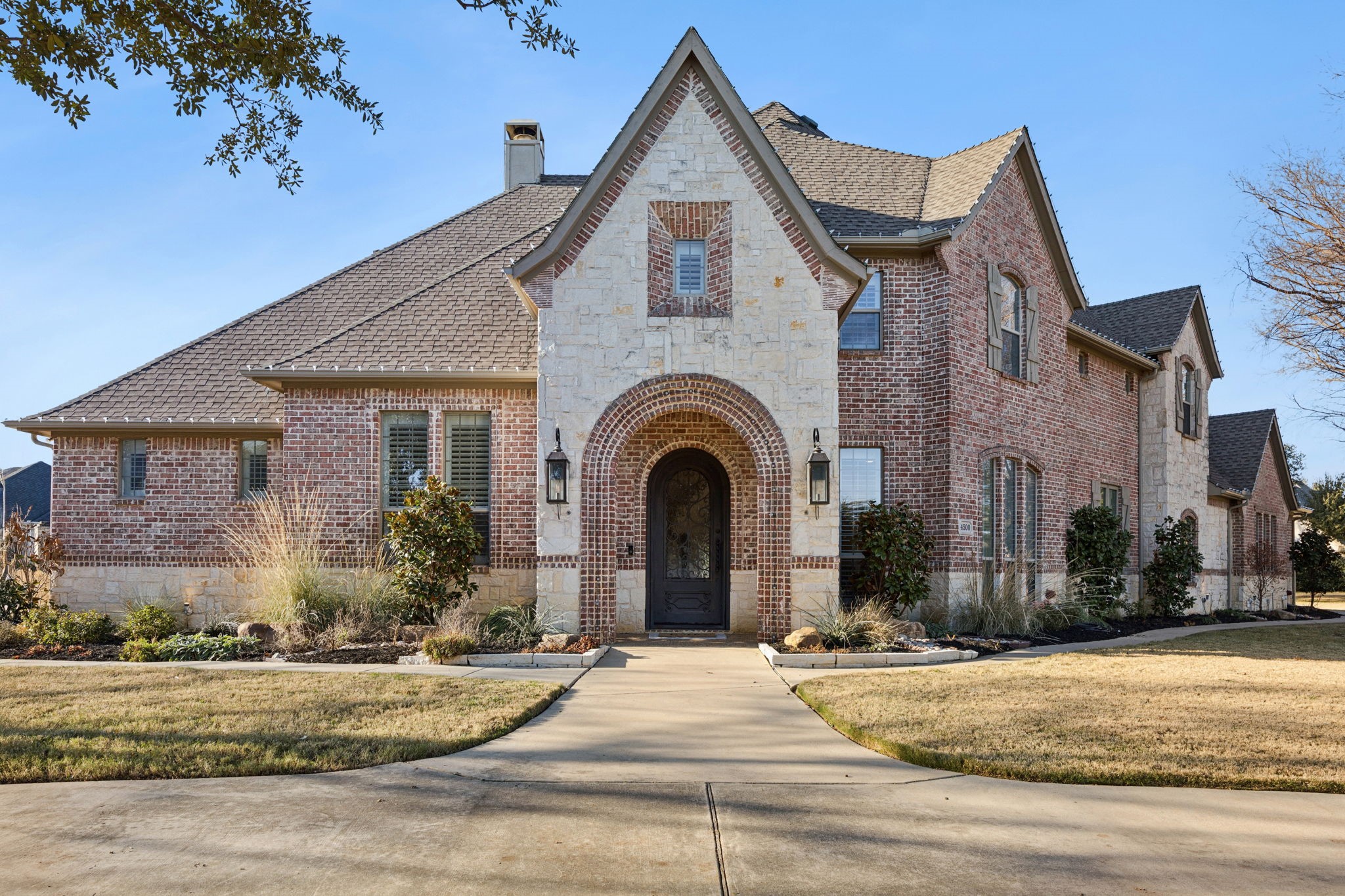 4500 Mahogany Lane
