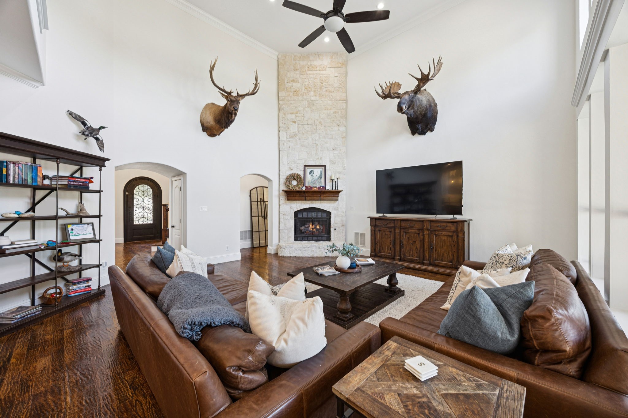 4500 Mahogany Lane