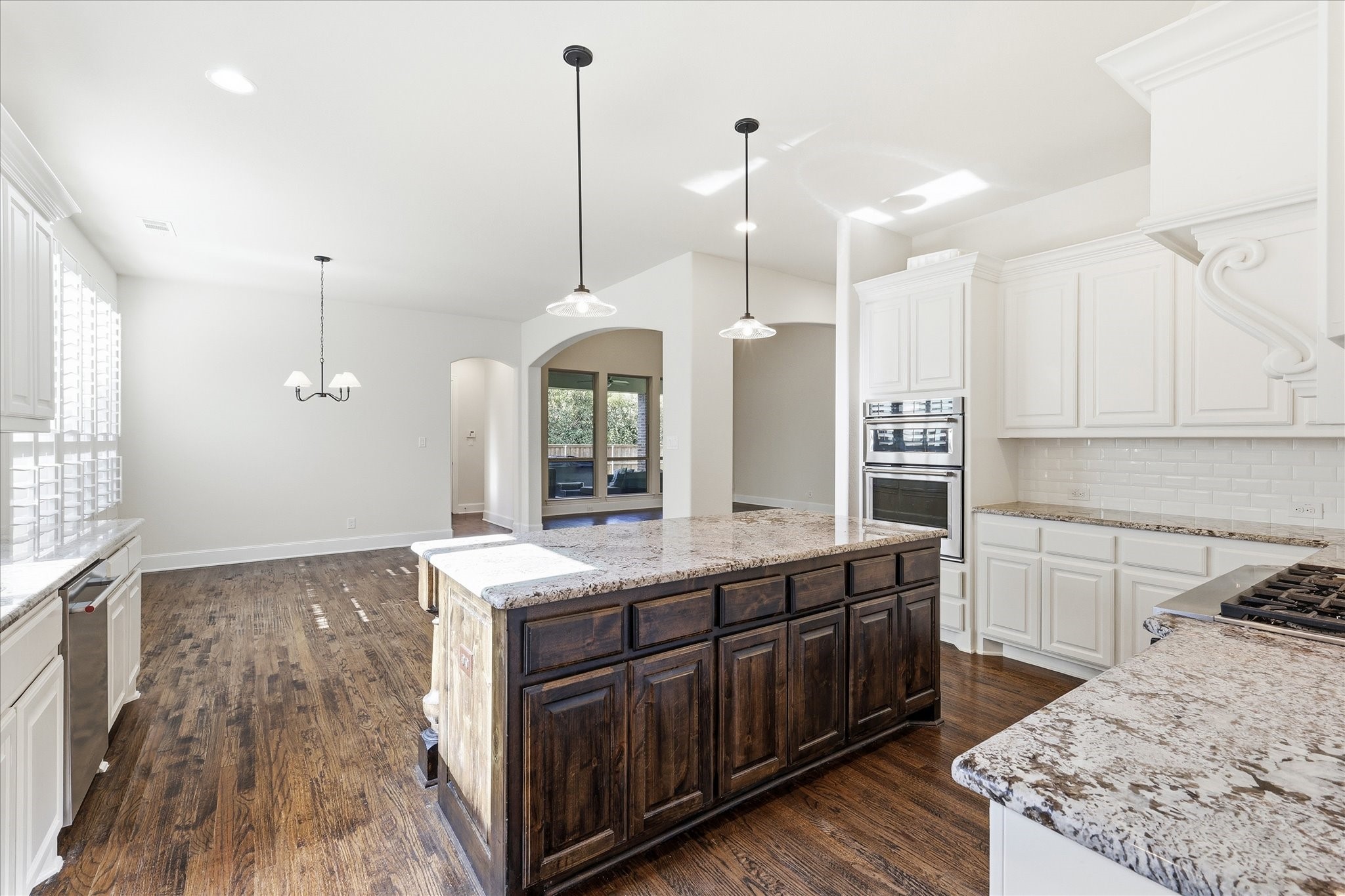 2716 Damsel Madison Lane