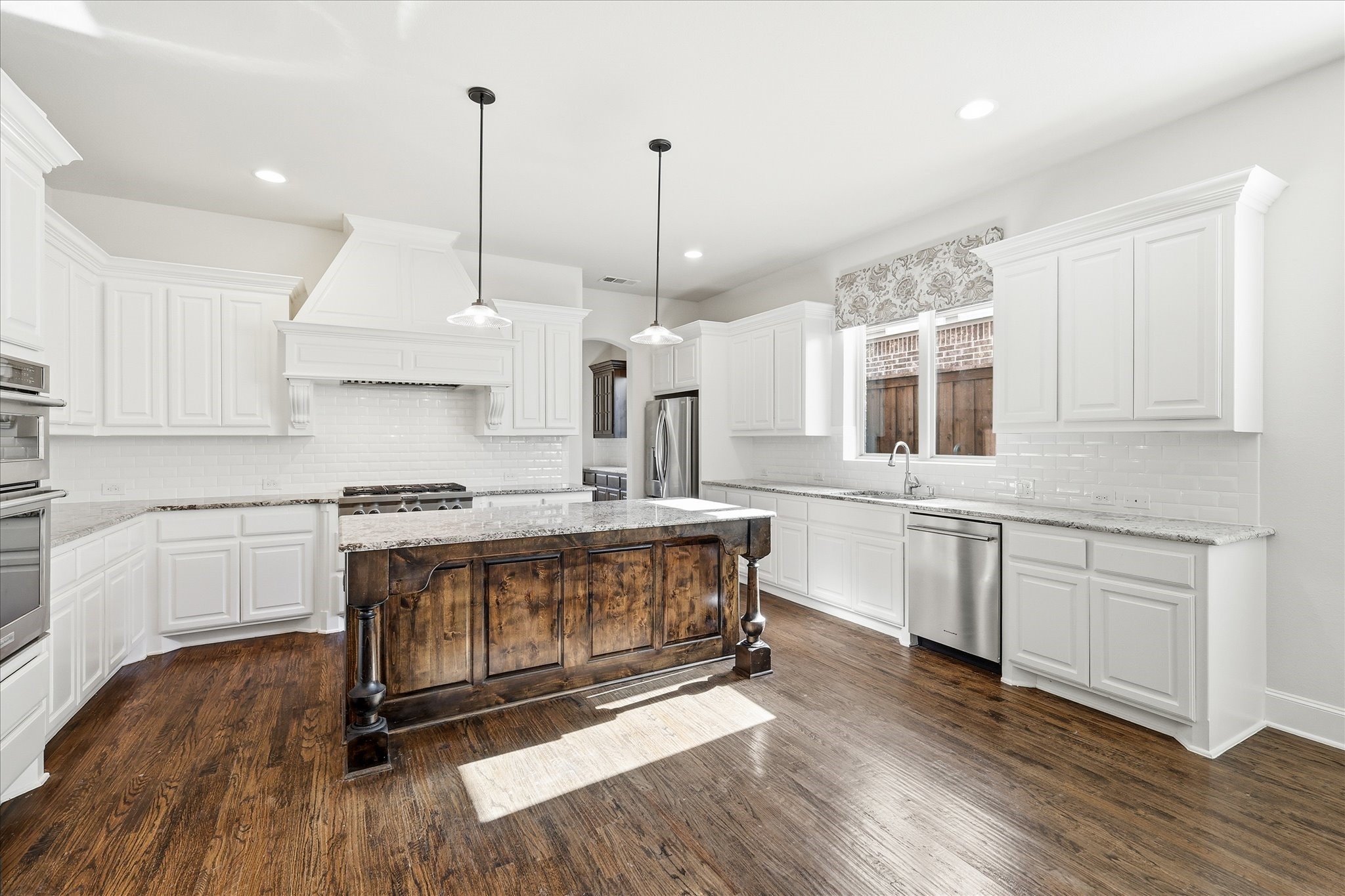 2716 Damsel Madison Lane