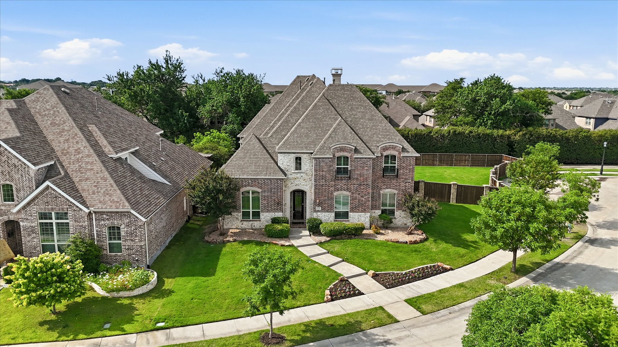 2716 Damsel Madison Lane