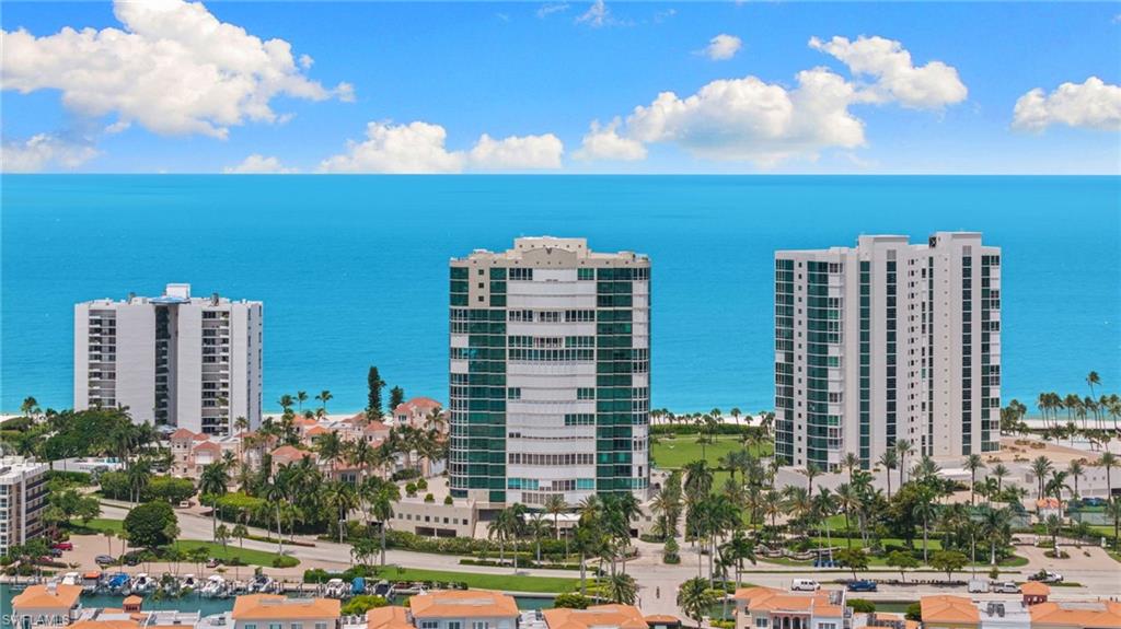 3971 Gulf Shore BLVD N 1004