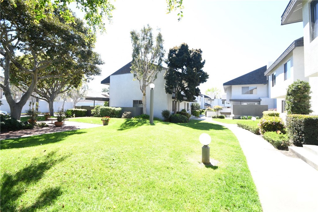 12583 Cluster Pines Rd