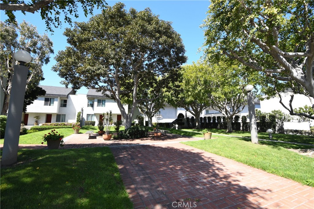 12583 Cluster Pines Rd