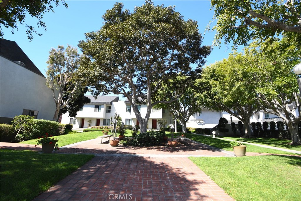 12583 Cluster Pines Rd