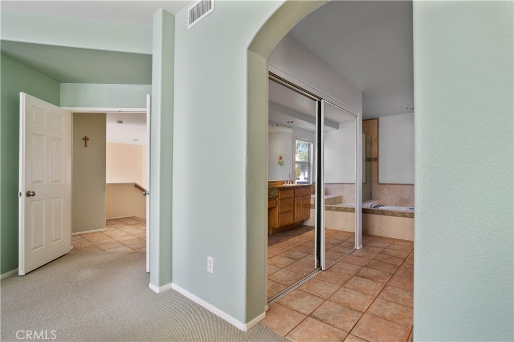 1147 Rosemary Circle