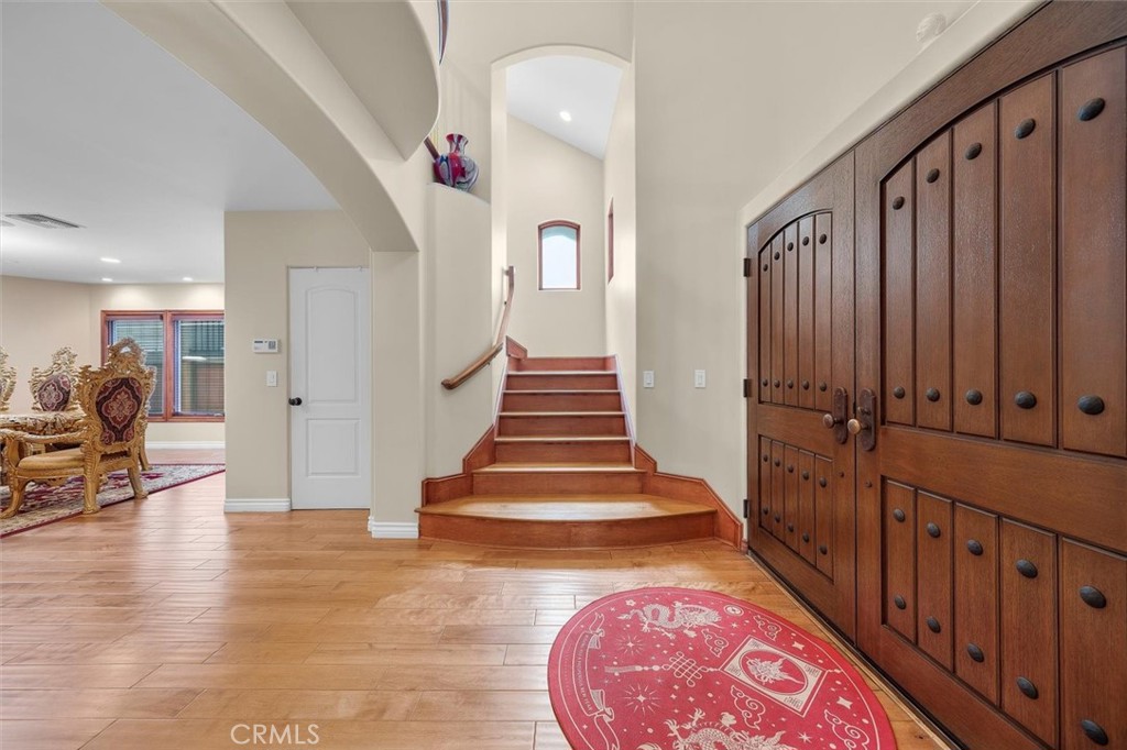 116 Termino Avenue