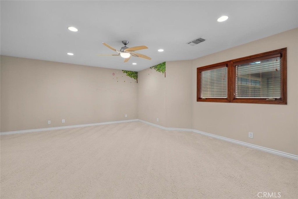 116 Termino Avenue