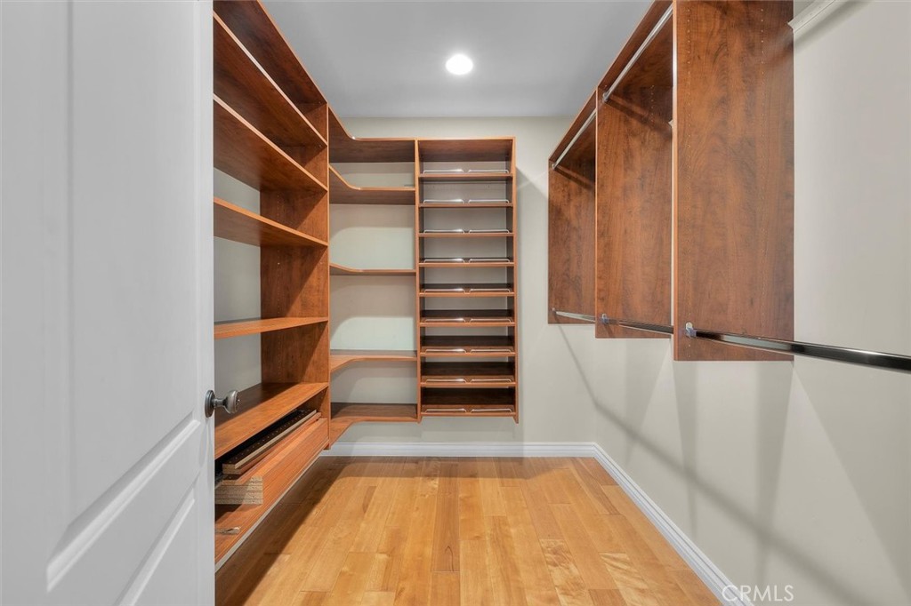 116 Termino Avenue