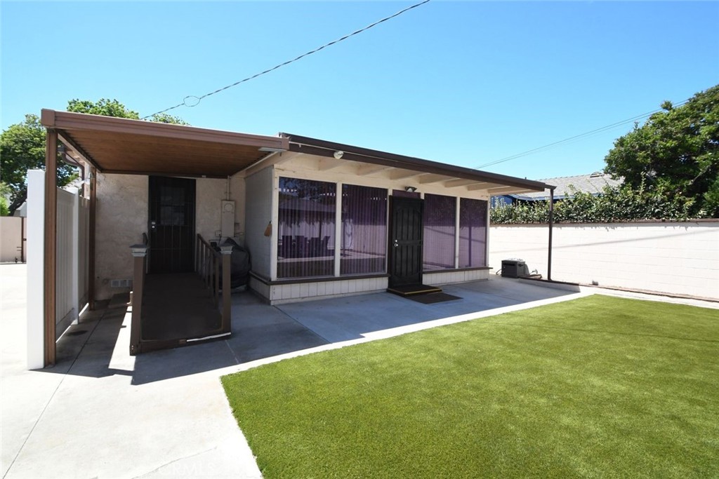 1848 Elmfield Avenue