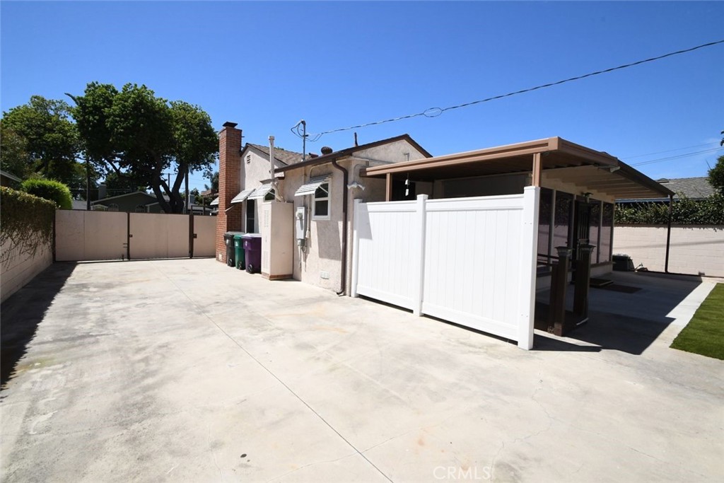 1848 Elmfield Avenue