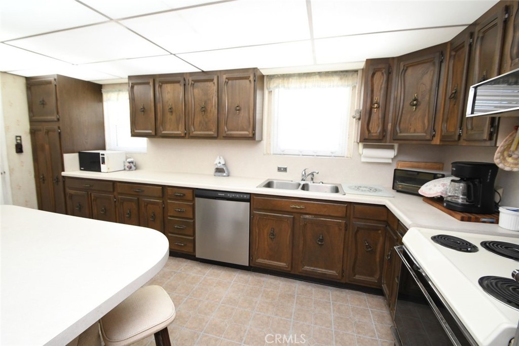 1848 Elmfield Avenue