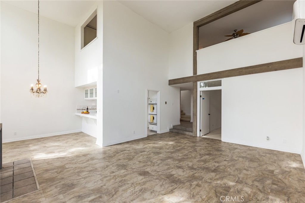 5987 Peacock Ridge 101