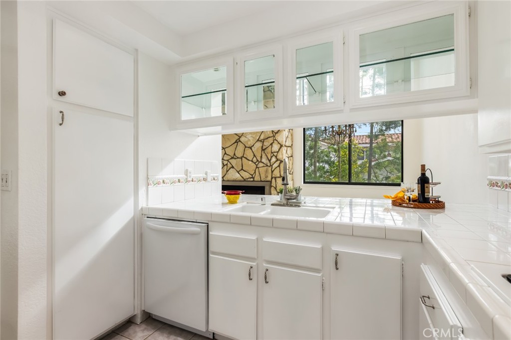 5987 Peacock Ridge 101