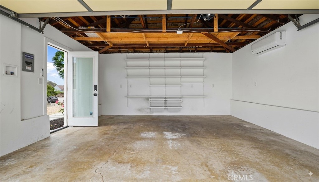 1725 W Averill Park
