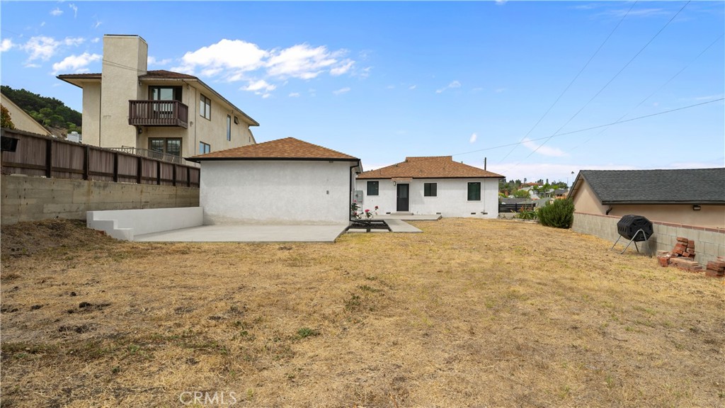 1725 W Averill Park