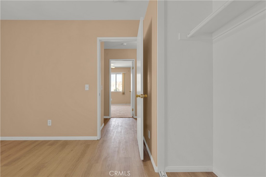 10468 Santa Cruz