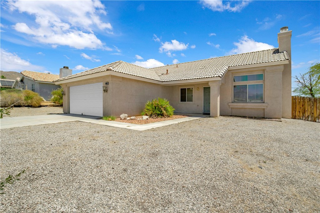 10468 Santa Cruz
