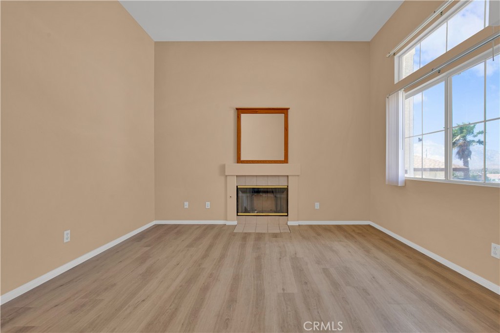 10468 Santa Cruz